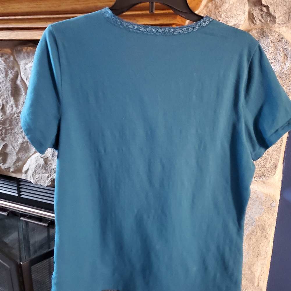 Basic Editions V-Neck Shirt Lace Trim size XL - Picture 10 of 10